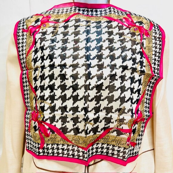 Unsed Celine , Cotton/Silk Mini Scar 19" white black gold bow pink bow trim(34) - Picture 2 of 8